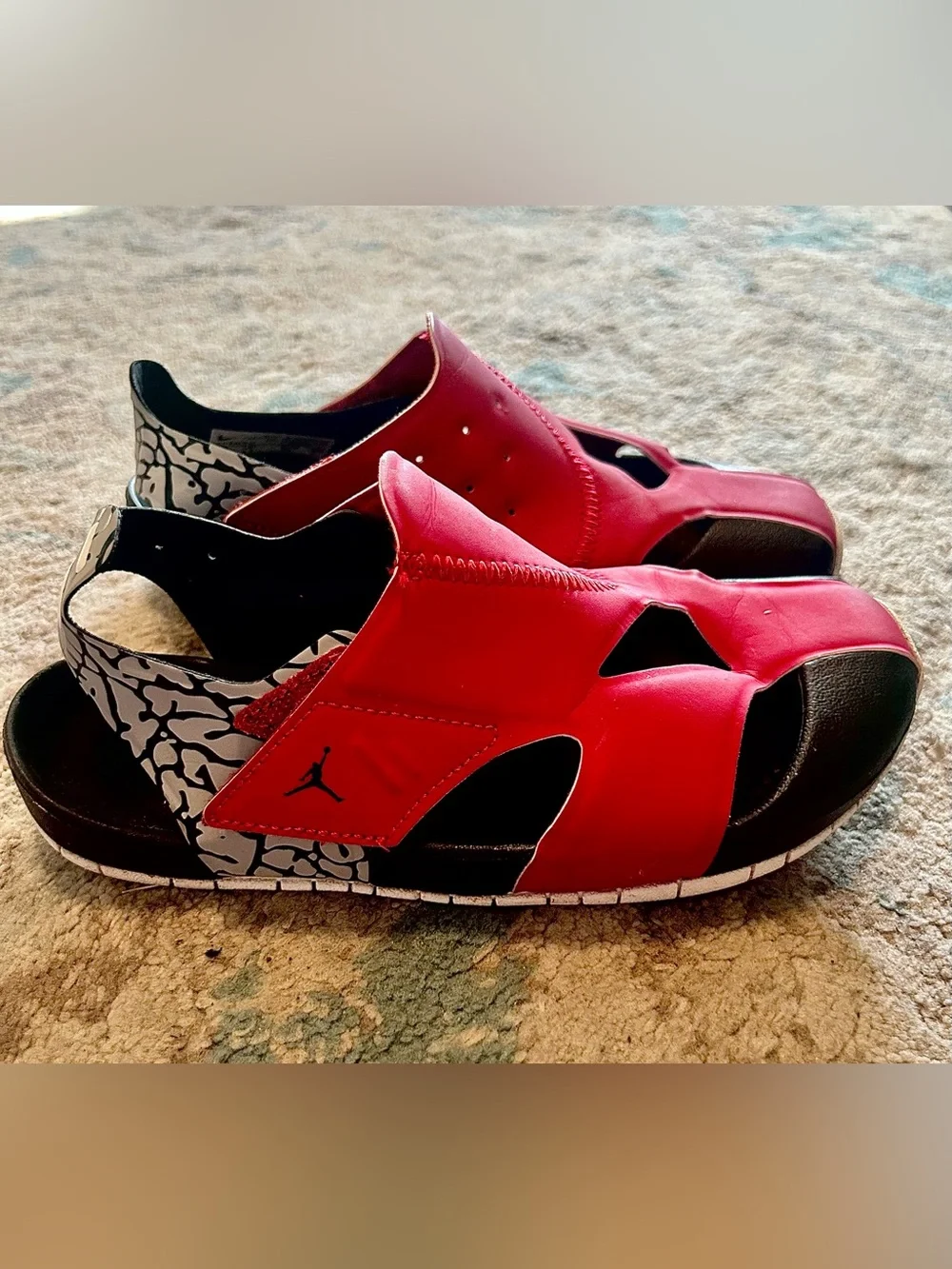Kids Jordan Red/Black Flare Sandals Size 3y